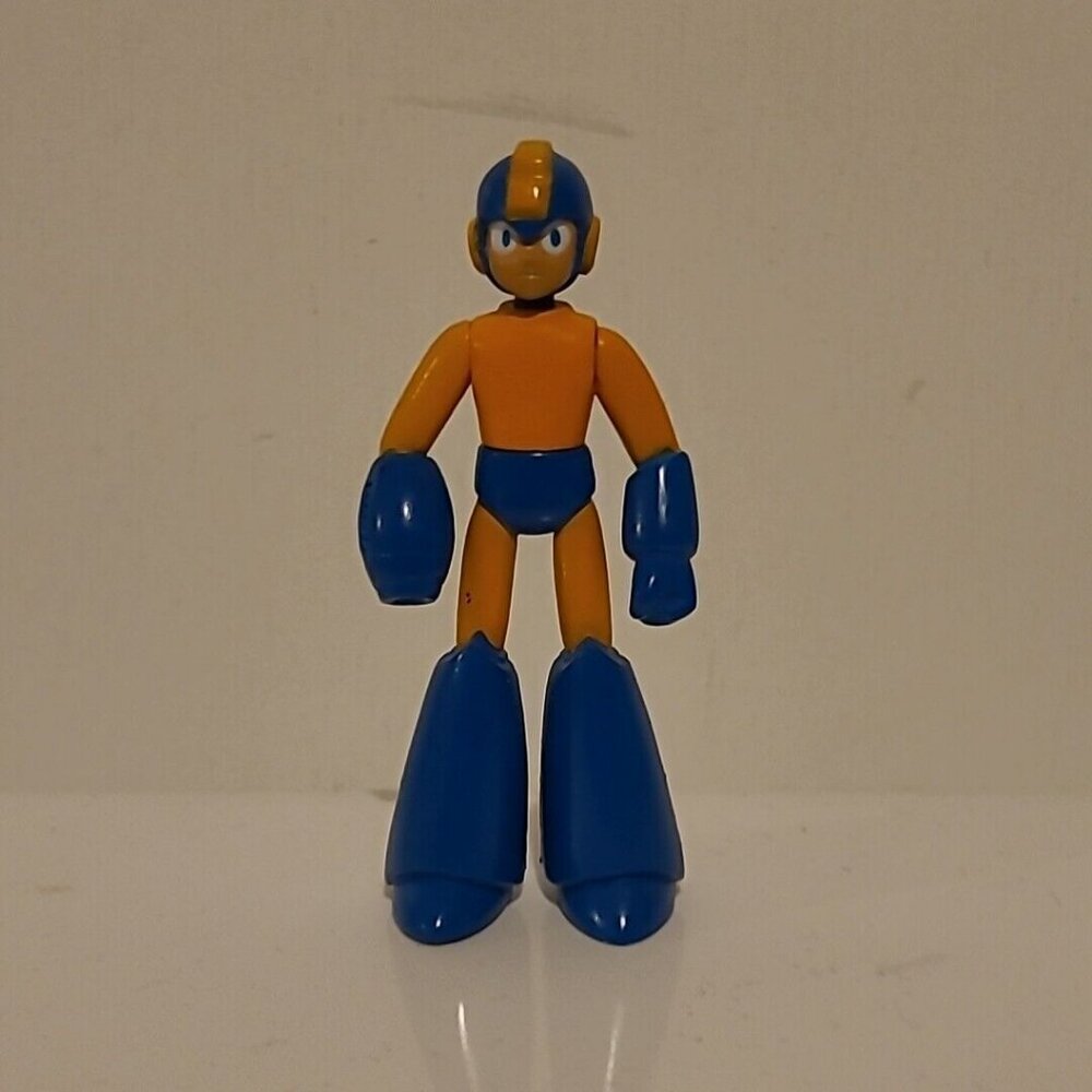 Mega Man Mini 3" Action Figure Capcom Napalm Bomb Megaman 2004 Jazwares